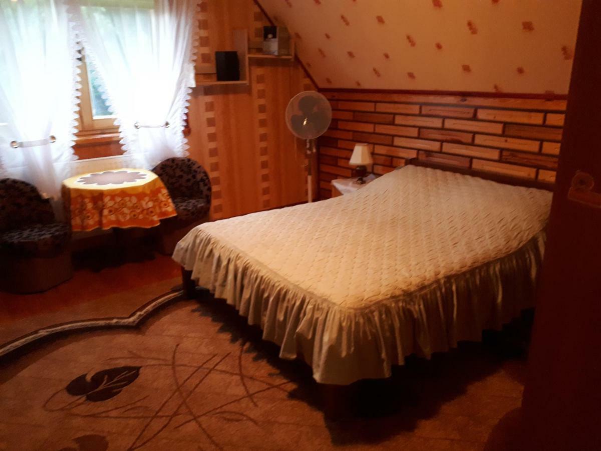 Appartement Olsik à Białowieża Extérieur photo